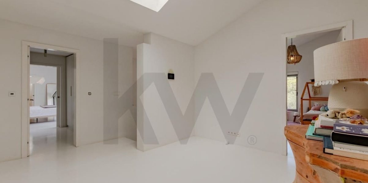 imgi_148_117742d2-eacb-455f-a7ec-352339d6c39d