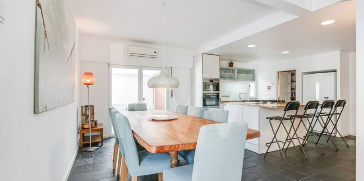 imgi_352_dbb01a5a-305e-42dc-bc8d-3a4bbb4e85d0