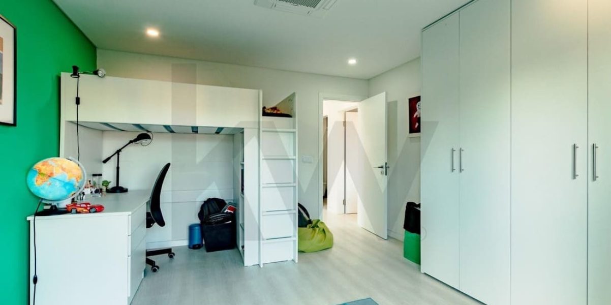 imgi_416_68ff1f5c-de86-49c8-9b70-90b8ee6b6241