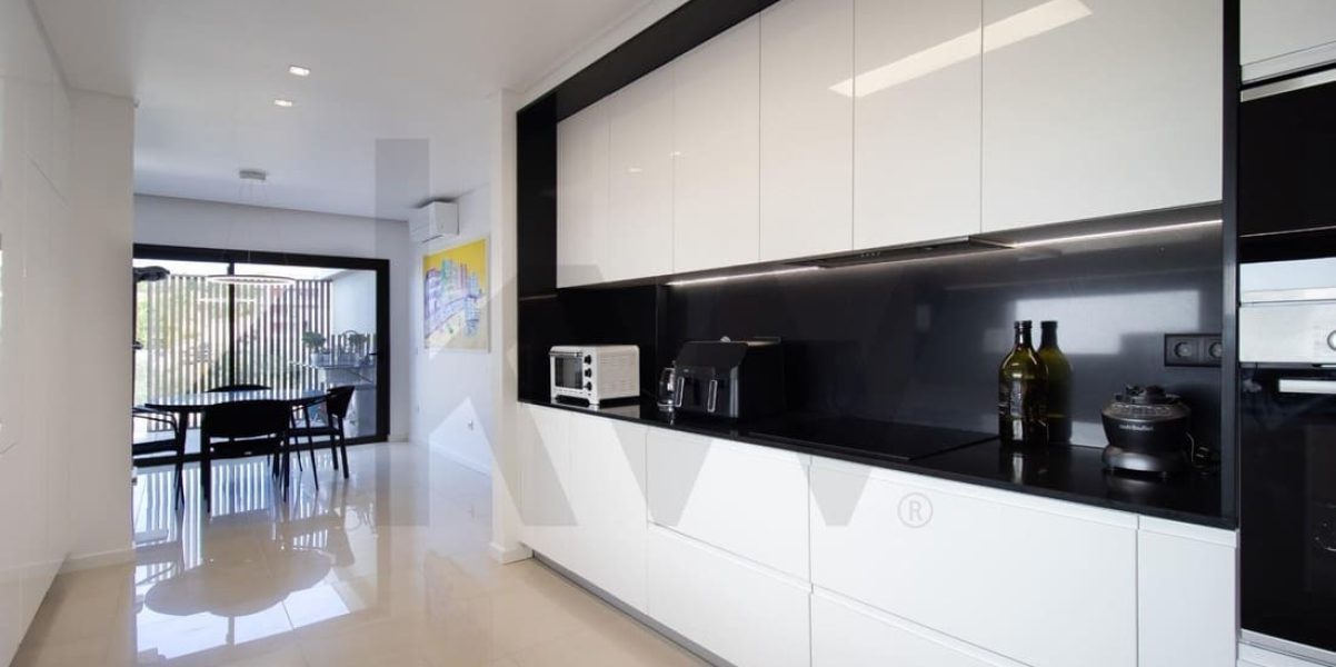 imgi_424_03ecd5a2-e030-4ed5-a038-0b2bcd8afc75