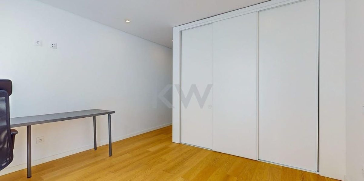 imgi_468_2f2fc11e-4f34-4e2a-a345-a6408912febb